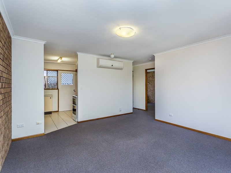 4/22 PORTWOOD ST, Redcliffe QLD 4020