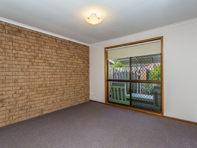 4/22 PORTWOOD ST, Redcliffe QLD 4020