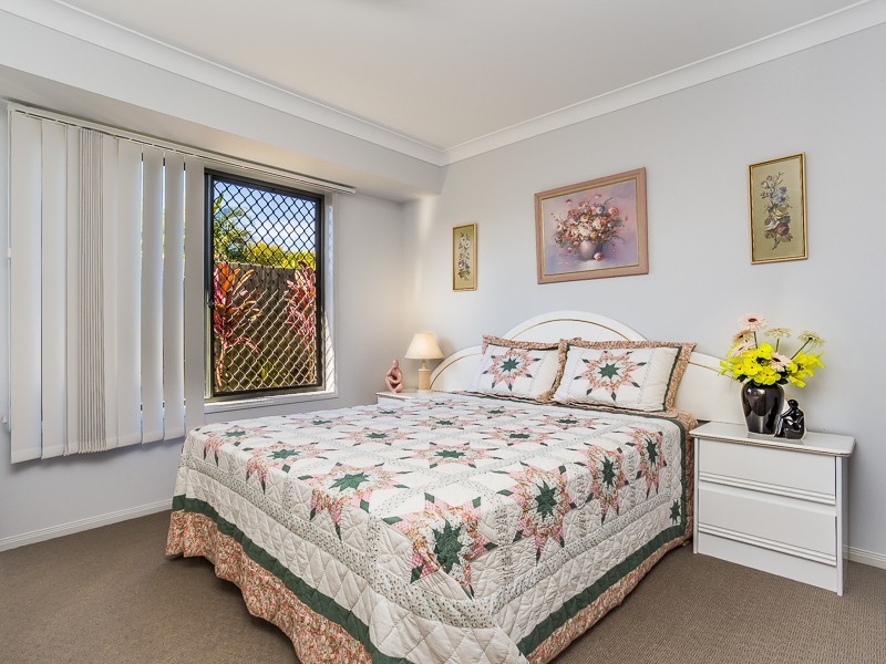 34 LUCAS ST, Scarborough QLD 4020
