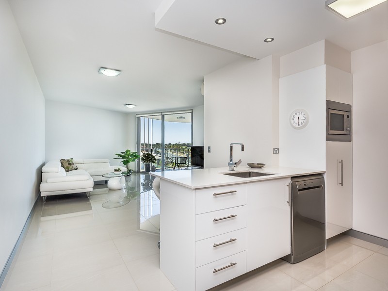 28/80 HORNIBROOK ESP, Clontarf QLD 4019