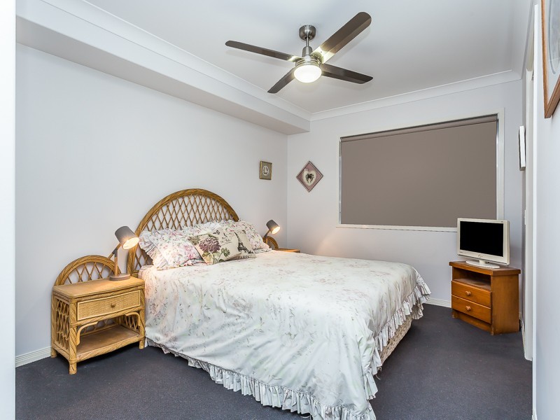 17 CONSTELLATION COURT, Newport QLD 4020