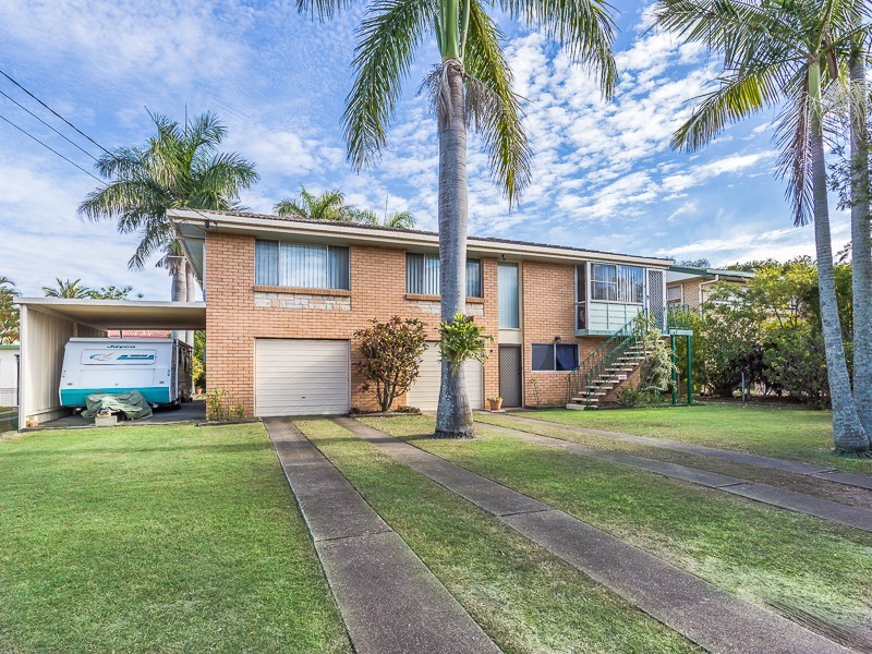 9 KALIMNA DRIVE, Clontarf QLD 4019