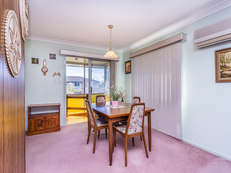 9 KALIMNA DRIVE, Clontarf QLD 4019