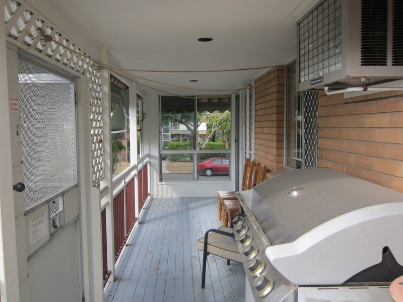 31 LIVERMORE ST, Redcliffe QLD 4020