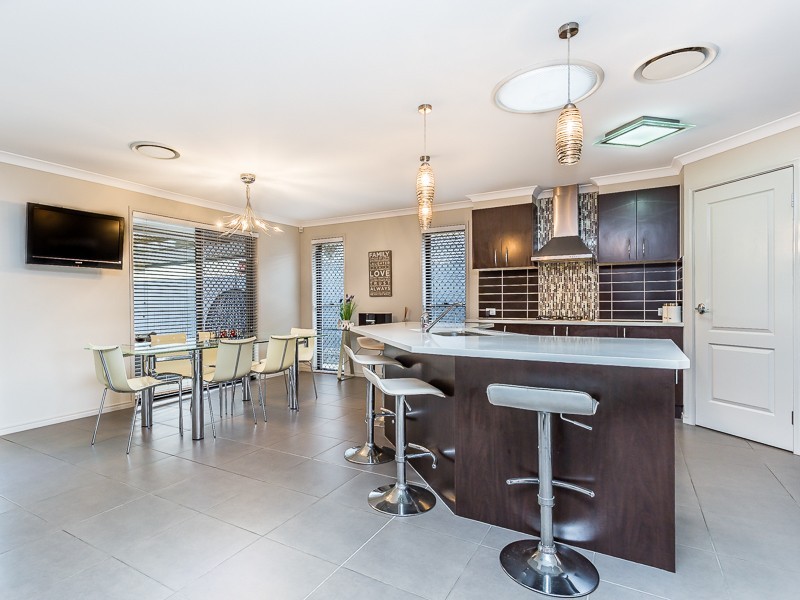 33 TRANQUILITY DRIVE, Rothwell QLD 4022