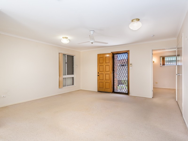 12/2 WATTLE ROAD, Rothwell QLD 4022