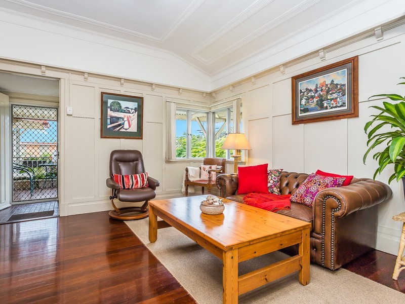 161 PRINCE EDWARD PARADE, Scarborough QLD 4020