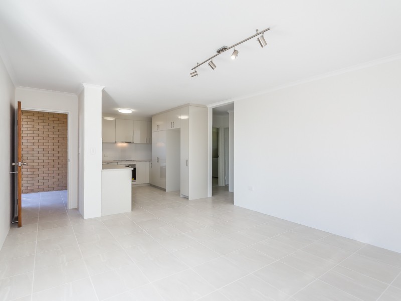 3/5 IRENE STREET, Redcliffe QLD 4020