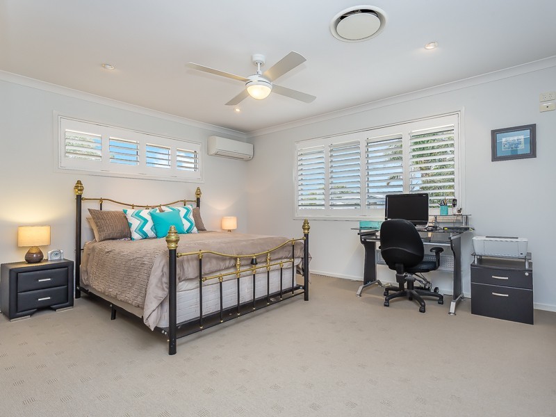 53 MARYBOROUGH TCE, Scarborough QLD 4020