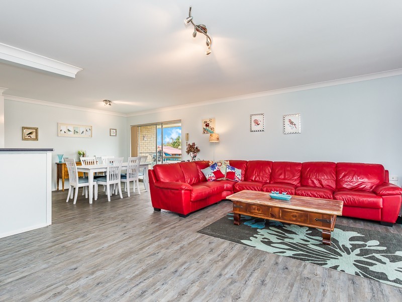 1/13 MACDONNELL RD, Margate QLD 4019