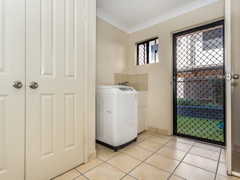 2/18 GEORGINA ST, Woody Point QLD 4019