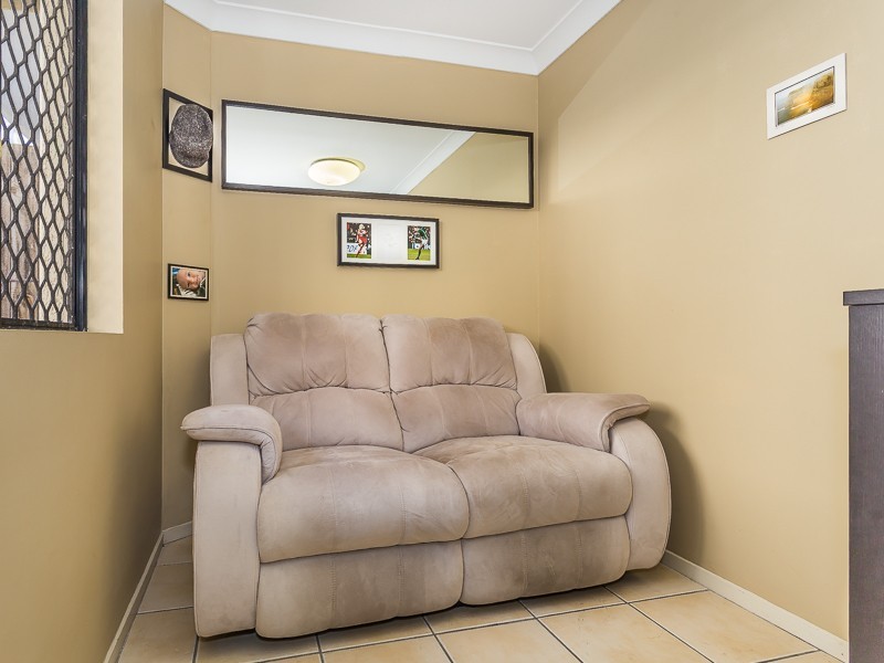 2/18 GEORGINA ST, Woody Point QLD 4019