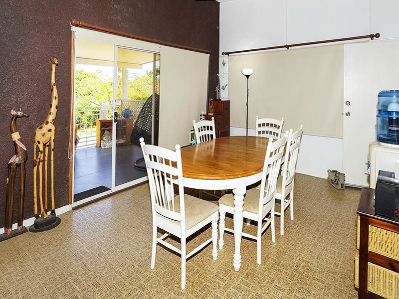 17 BEEDHAM STREET, Clontarf QLD 4019