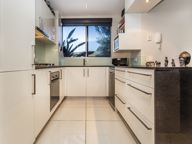 3/75 SUTTON ST, Redcliffe QLD 4020