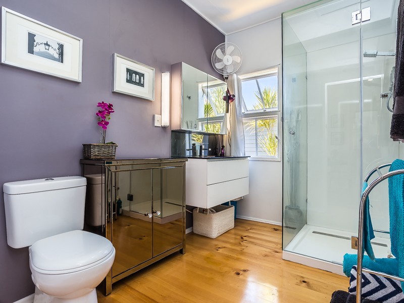 38 ALICE ST, Clontarf QLD 4019