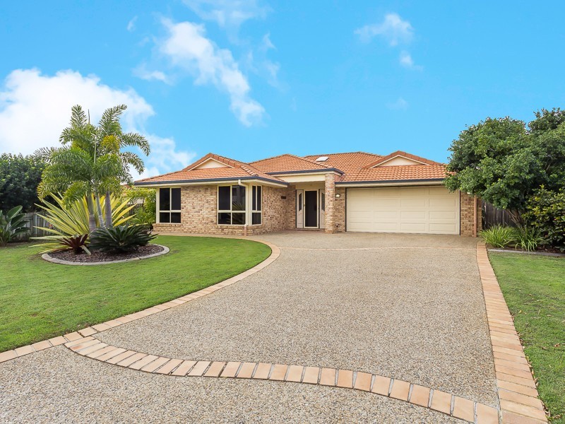 16 WALSH STREET, Redcliffe QLD 4020