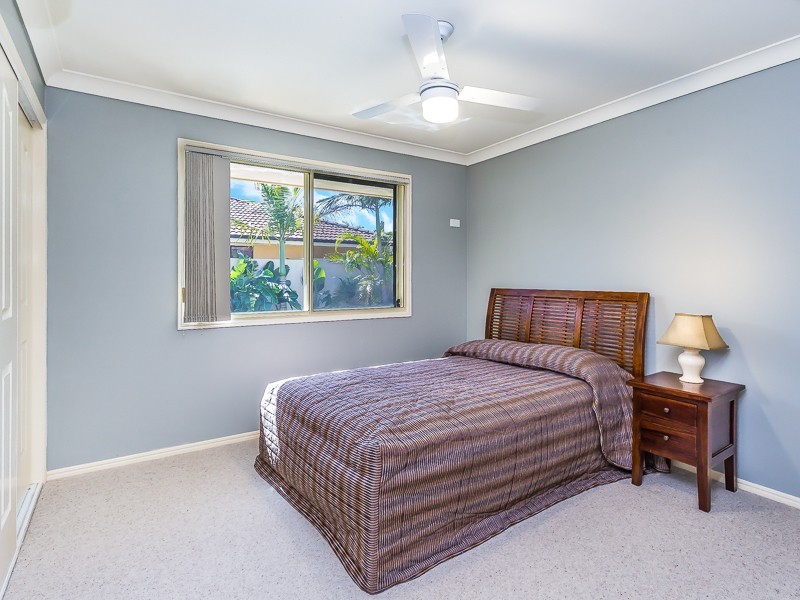 16 WALSH STREET, Redcliffe QLD 4020