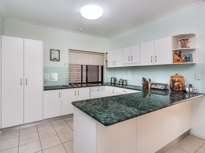 45 COLLINS ST, Woody Point QLD 4019