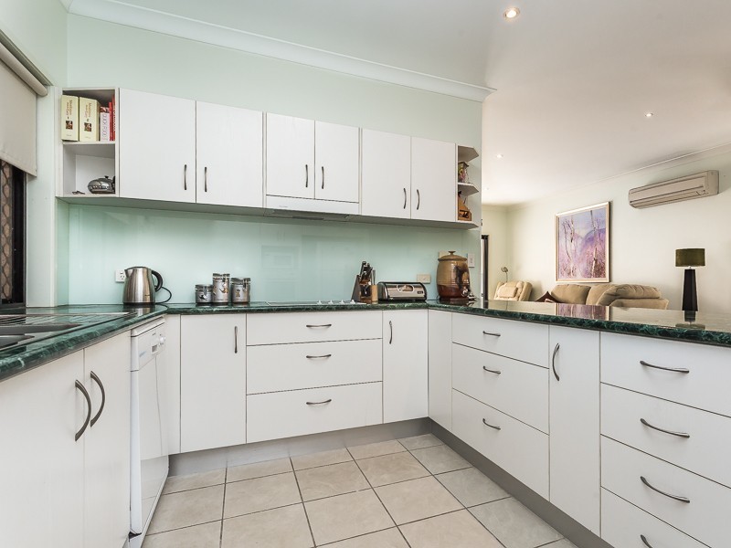 45 COLLINS ST, Woody Point QLD 4019