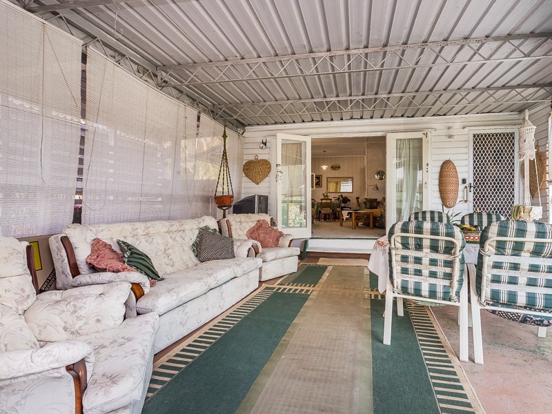 15 COPSON ST, Clontarf QLD 4019