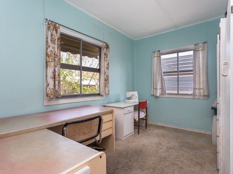 15 COPSON ST, Clontarf QLD 4019