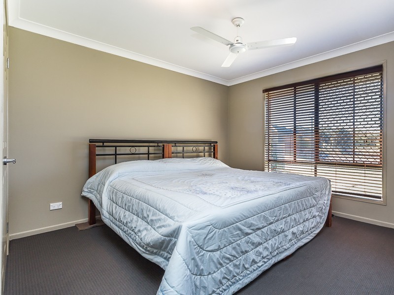 7B OTTER COURT, Rothwell QLD 4022