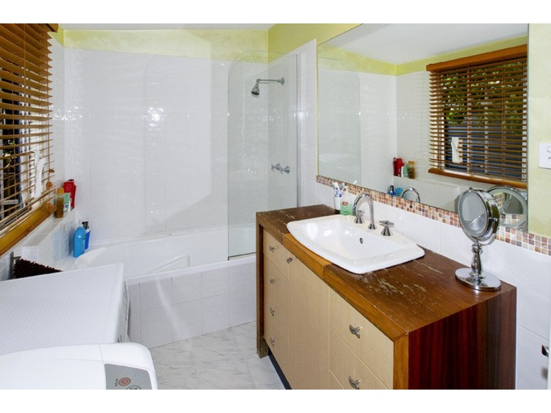 14  PEARL STREET, Scarborough QLD 4020