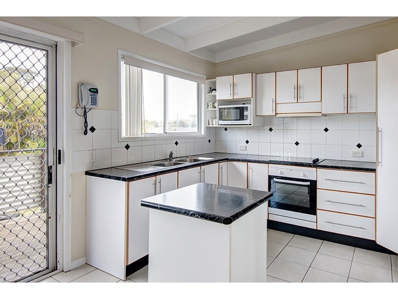 4 ELLE PLACE, Deception Bay QLD 4508