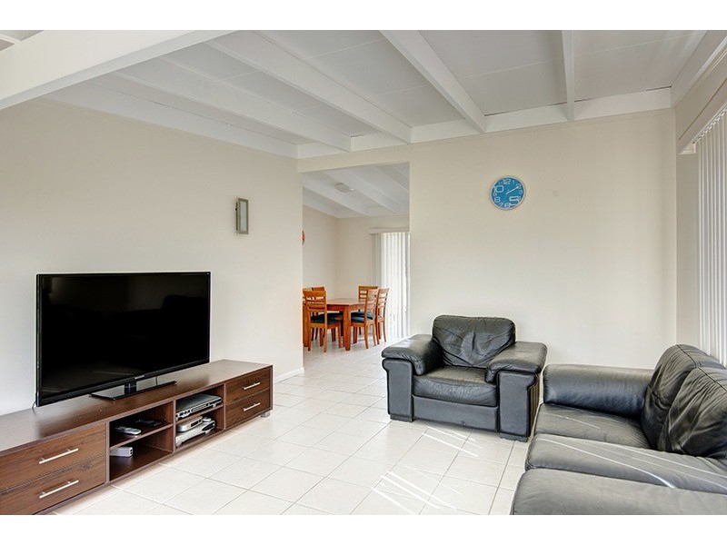 4 ELLE PLACE, Deception Bay QLD 4508