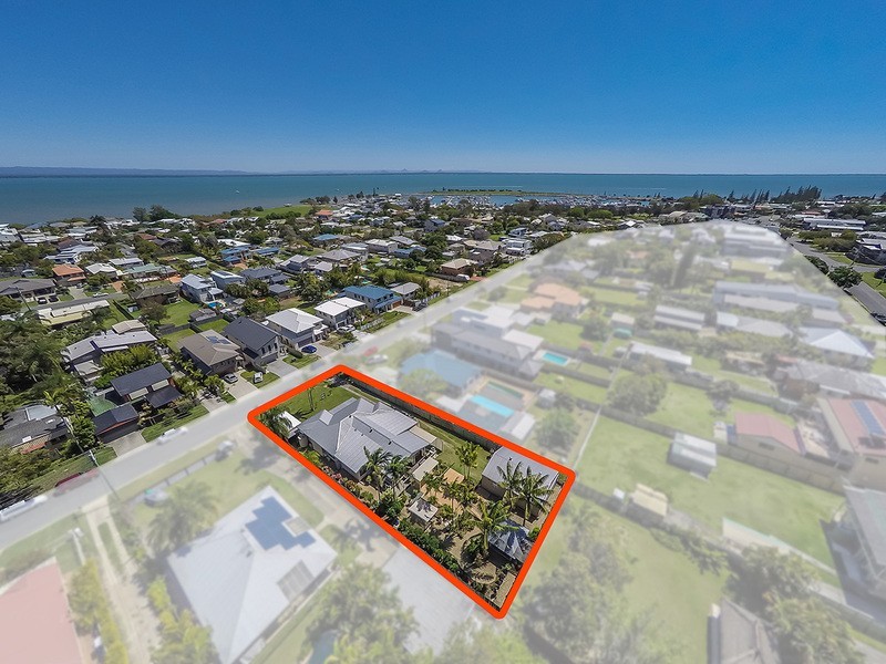 42 CENTRAL AVENUE, Scarborough QLD 4020