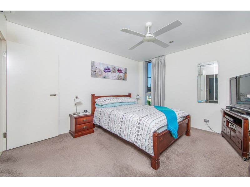 40/17 MARINE PDE, Redcliffe QLD 4020