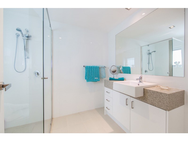 40/17 MARINE PDE, Redcliffe QLD 4020
