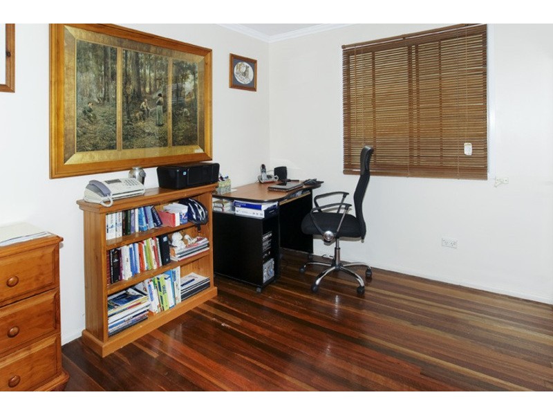 24 HENZELL STREET, Kippa-ring QLD 4021