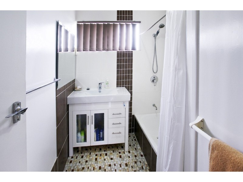 24 HENZELL STREET, Kippa-ring QLD 4021