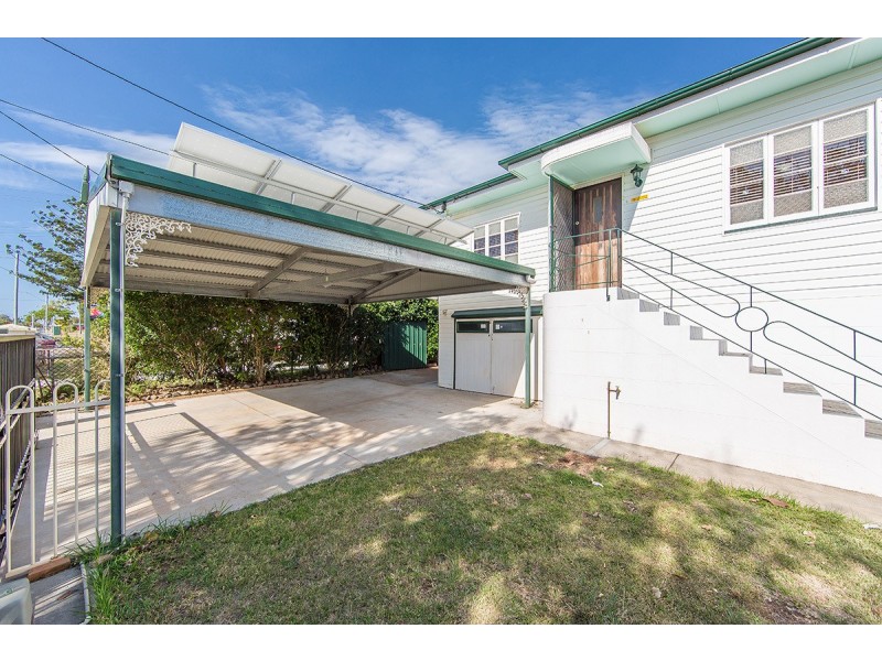 78 VICTORIA AVE, Woody Point QLD 4019