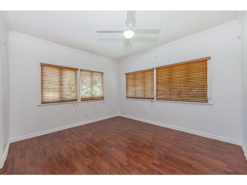 78 VICTORIA AVE, Woody Point QLD 4019
