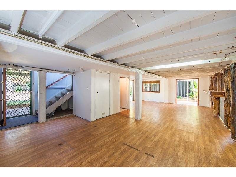 78 VICTORIA AVE, Woody Point QLD 4019
