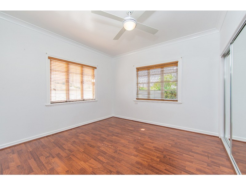 78 VICTORIA AVE, Woody Point QLD 4019