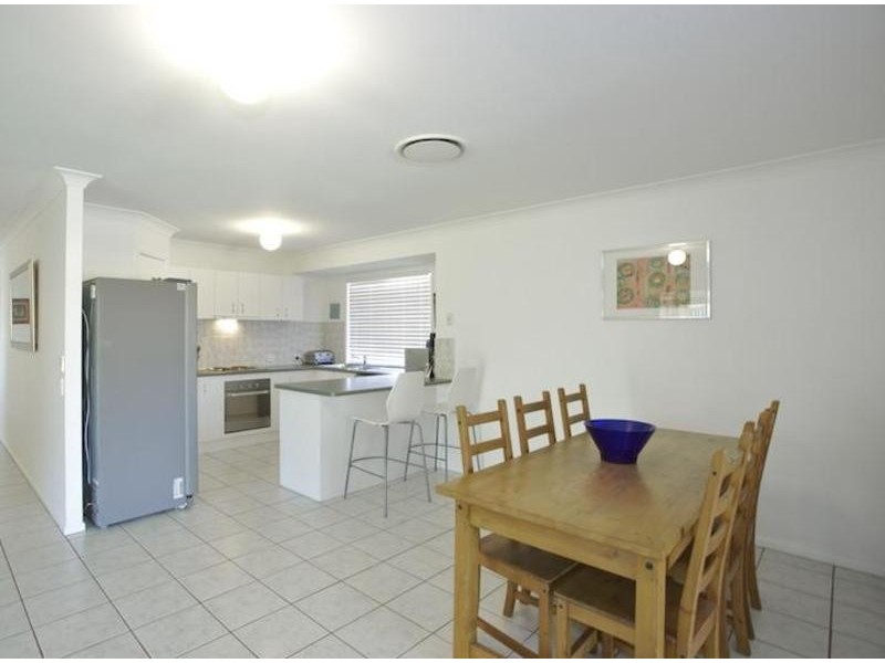 9 GALE ST, Redcliffe QLD 4020