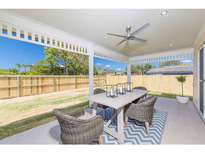 3 BRADLEY RD, Clontarf QLD 4019