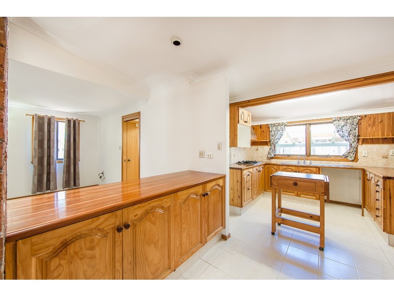 19 VISTA CRT, Newport QLD 4020