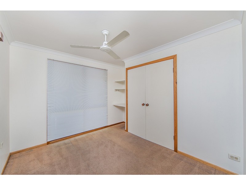 19 VISTA CRT, Newport QLD 4020