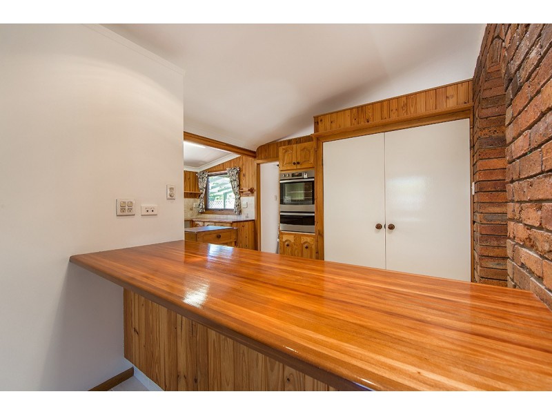 19 VISTA CRT, Newport QLD 4020