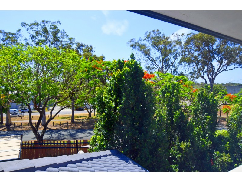47 LUCINDA STREET, Clontarf QLD 4019