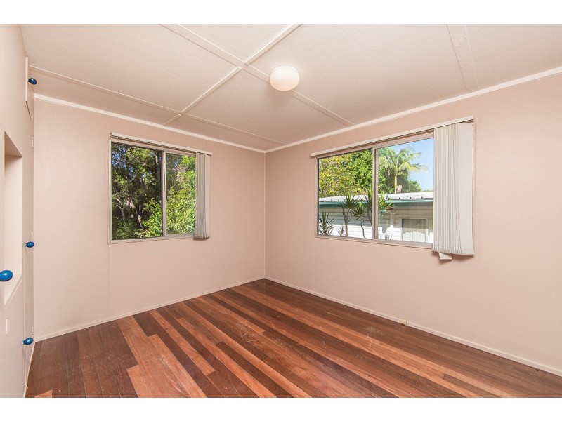 78 PIKETT STREET, Clontarf QLD 4019