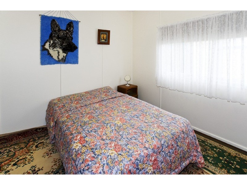 16 HIGLETT STREET, Scarborough QLD 4020