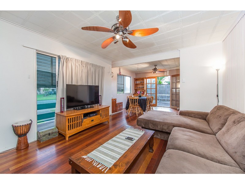 158 MAINE ROAD, Clontarf QLD 4019