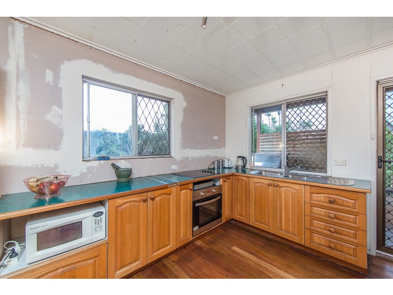 158 MAINE ROAD, Clontarf QLD 4019