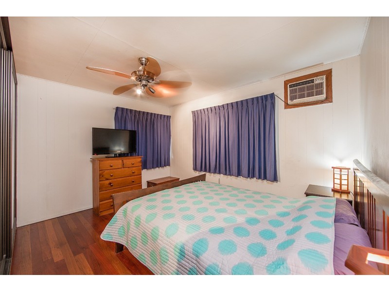 158 MAINE ROAD, Clontarf QLD 4019