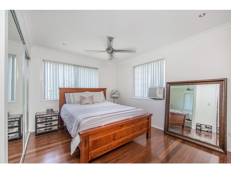 124 OLD BAY RD, Deception Bay QLD 4508